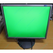 Монитор 19" Samsung SyncMaster 943N на экране малозаметные царапинки (Шатура)