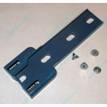 Синий пластмассовый фиксатор-защёлка HP 224981-001 для 5.25" устройств в HP ML370 (Шатура)